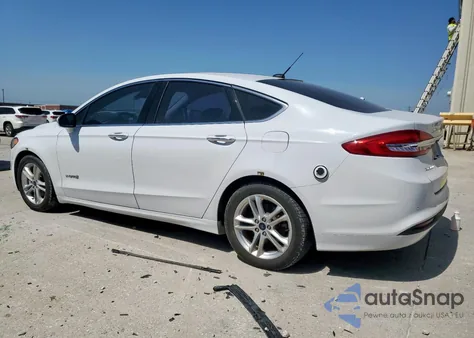 2018 Ford Fusion Se Hybrid z USA, uszkodzony, nr VIN 3FA6P0LU4JR198321